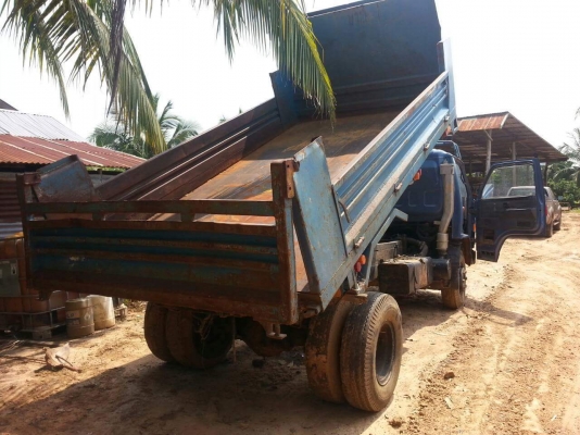 ขายรถ6ล้อ ดั้ม115แรง เครื่องดี แคชซีสวย รถพร้อมใช้งาน เอกสารพร้อมโอน สนใจโทร 090-8588220คุณนะ 093-3258446คุณบิว หรือเข้าดูสินค้าอื่นๆได้ที่ www.truck.in.th/498 หรือเพจFacebook ณรงค์ ซื้อขายรถมือสอง (เว็บไซต์ส่วนตัว) หรือFacebook คุณนะ รถบรรทุก