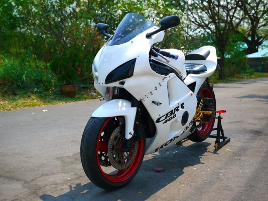 !!!!มาใหม่!!!! ขาย Honda Cbr400 พร้อมทะเบียนแท้ สภาพเครื่องดีมากๆ