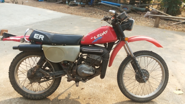 ขายด่วน 13900 ts125erมีทะเบียนโอน รถขี่ไปนา ราคาคุยได้คับ