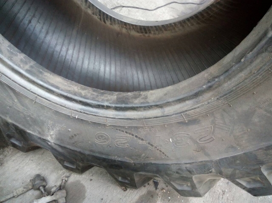 23.1-26 SIMEX SAII ยางรถไถ รถตัก มี 1 เส้น tel.081-427-3941 ไอดีไลน์ 0814273941