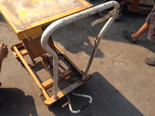 ขาย X-lift ยกของ รับน้ำหนักได้ 700Kg. ยกสูง 1เมตร สภาพดี พร้อมใช้งาน ขาย X-lift ยกของ รับน้ำหนักได้ 700Kg. ยกสูง 1เมตร สภาพดี พร้อมใช้งาน