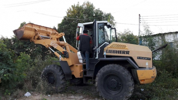 ขาย555,000รถตักล้อยาง(สเปคเยอรมันนี) LIEBHERR L512 เครื่องดี เกียร์แรง ยางสวย สภาพเก่านอก รถสวยพร้อมใช้ 090-7723710 090-7723708 ขาย555,000รถตักล้อยาง(สเปคเยอรมันนี) LIEBHERR L512 เครื่องดี เกียร์แรง ยางสวย สภาพเก่านอก รถสวยพร้อมใช้ 090-7723710 090-7723708