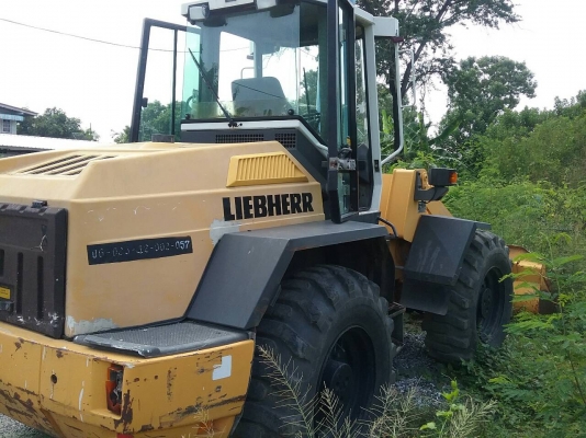 ขาย555,000รถตักล้อยาง(สเปคเยอรมันนี) LIEBHERR L512 เครื่องดี เกียร์แรง ยางสวย สภาพเก่านอก รถสวยพร้อมใช้ 090-7723710 090-7723708 ขาย555,000รถตักล้อยาง(สเปคเยอรมันนี) LIEBHERR L512 เครื่องดี เกียร์แรง ยางสวย สภาพเก่านอก รถสวยพร้อมใช้ 090-7723710 090-7723708