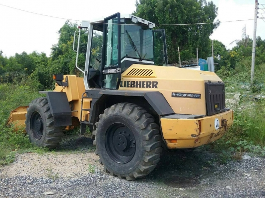ขาย555,000รถตักล้อยาง(สเปคเยอรมันนี) LIEBHERR L512 เครื่องดี เกียร์แรง ยางสวย สภาพเก่านอก รถสวยพร้อมใช้ 090-7723710 090-7723708 ขาย555,000รถตักล้อยาง(สเปคเยอรมันนี) LIEBHERR L512 เครื่องดี เกียร์แรง ยางสวย สภาพเก่านอก รถสวยพร้อมใช้ 090-7723710 090-7723708