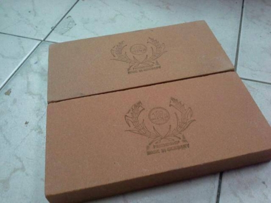 ขายหินลับมีดตรารวงข้าวงานเก่าเก็บเยอรมัน MADE IN GERMANY.