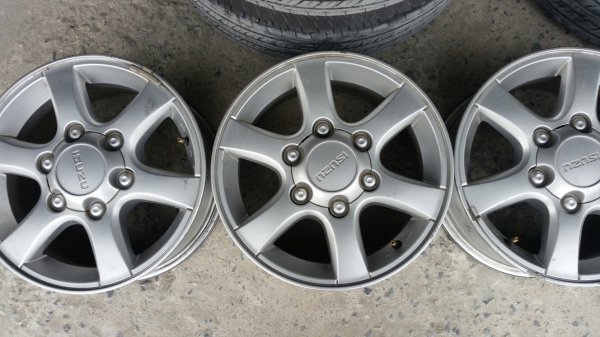 แม็กเดิมขอบอิซูซุขอบ15 แม็กเดิมขอบอิซูซุขอบ15