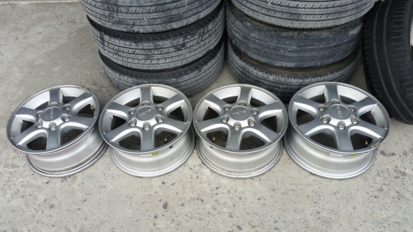 แม็กเดิมขอบอิซูซุขอบ15 แม็กเดิมขอบอิซูซุขอบ15