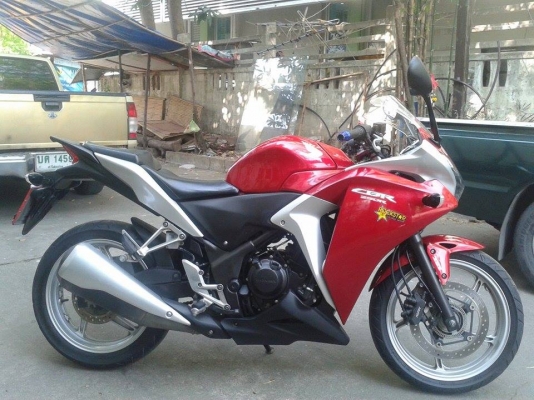 ขายลูกเดียว CBR250R ABS หัวฉีด ปี2555 สวยๆ ราคาเบาๆ