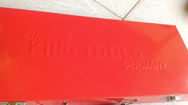 ชุดประแจบล็อก EURO KING TOOLS เยรมัน เนื้อโลหะ CR- v อย่างดี 24 ชิ้น  ข้อต่อสวมขนาด 1/2 นิ้ว ชุดประแจจับขันขนาดใหญ่แข็งแรง