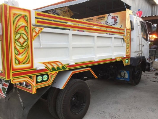 ขายรถดั้ม MITSU FUSO 628 รุ่น ตาเพรช