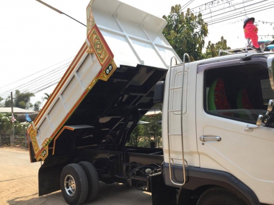 ขายรถดั้ม MITSU FUSO 628 รุ่น ตาเพรช