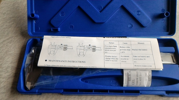 เวอร์เนียดิจิตอล ยี่ห้อ OKURA ระยะการทำงาน 150 มม. แสดงผลเป็นตัวเลย LCD สีดำ ทศนิยม 2 ตำแหน่ง