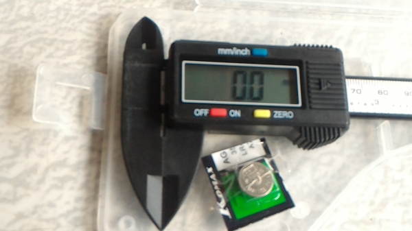 เวอร์เนียดิจิตอล ยี่ห้อ OKURA ระยะการทำงาน 150 มม. แสดงผลเป็นตัวเลย LCD สีดำ ทศนิยม 2 ตำแหน่ง