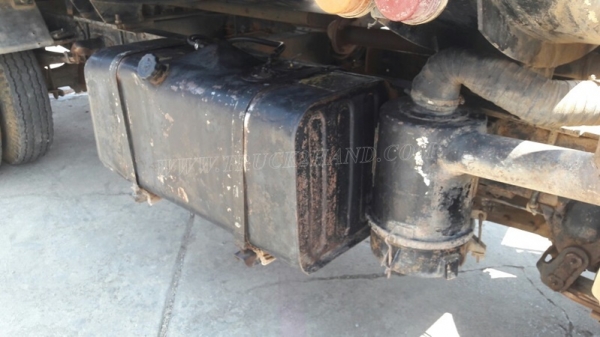 รถบรรทุกน้ำ ISUZU   6 ล้อ