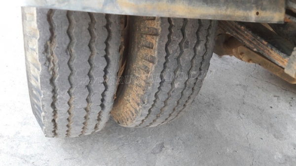 รถบรรทุกน้ำ ISUZU   6 ล้อ