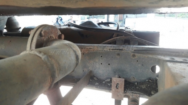 รถบรรทุกน้ำ ISUZU   6 ล้อ