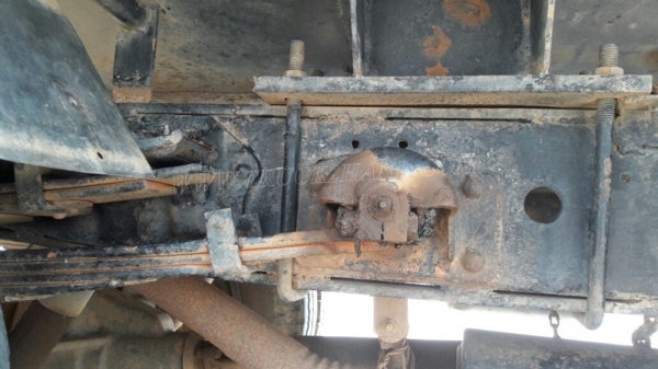 รถบรรทุกน้ำ ISUZU   6 ล้อ