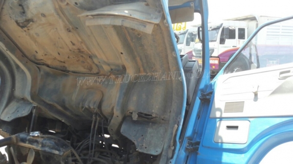 รถบรรทุกน้ำ ISUZU   6 ล้อ