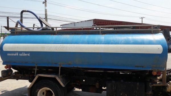 รถบรรทุกน้ำ ISUZU   6 ล้อ