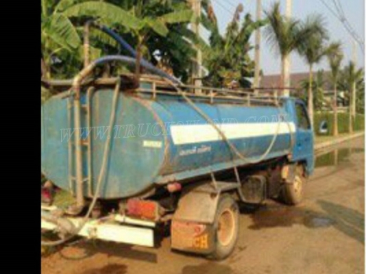 รถบรรทุกน้ำ ISUZU   6 ล้อ