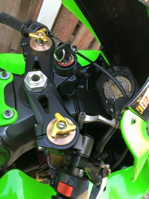 KAWASAKI ZX10R ปี2005 ทะเบียนแท้โอนขนส่งใหญ่ ทะเบียน กทม.ภาษี พรบ.59 KAWASAKI ZX10R ปี2005 ทะเบียนแท้โอนขนส่งใหญ่ ทะเบียน กทม.ภาษี พรบ.59