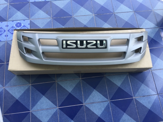 กระจังหน้า ISUZU