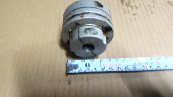 คัปปลิ้ง ข้อต่อส่งกำลังชนิดให้ตัวได้ และ ช่วยชับแรงกระแทรกจากการหมุน