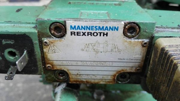 **** SOLD **** ปั้มน้ำมันไฮดรอลิค REXROTH มอเตอร์ Mitsubishi. 1 HP. 220V. 2 สายไฟบ้าน พร้อมวาล์วคอนโทรลไฟฟ้า สวยๆพร้อมใช้งาน. **** SOLD **** ปั้มน้ำมันไฮดรอลิค REXROTH มอเตอร์ Mitsubishi. 1 HP. 220V. 2 สายไฟบ้าน พร้อมวาล์วคอนโทรลไฟฟ้า สวยๆพร้อมใช้งาน.