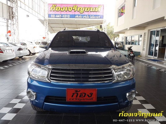 TOYOTA FORTUNER 3.0V AUTO 4WD ปี 2011