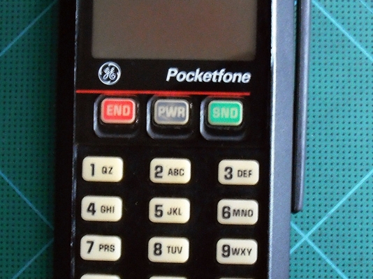 GE Pocketfone 1989