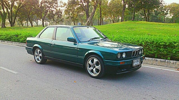 ,,,,,BMW 318i E30 Coupe 2ประตู สำหรับ สาย German vintage,,,,,,,,