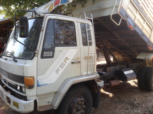ขายรถ6ล้อยาง900 Isuzu rocky145