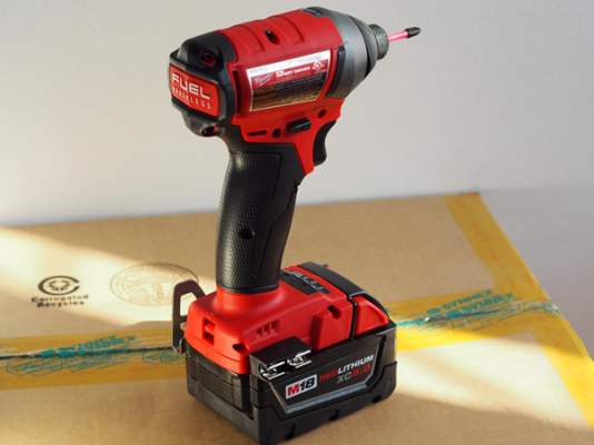 ชุดสว่านไร้สายไร้แปรงถ่าน Milwaukee 2897-22 มีสว่านกระแทกและสว่านไขควง รุ่นใหม่ล่าสุด2016 แบ็ต5.0แอมป์ ชุดสว่านไร้สายไร้แปรงถ่าน Milwaukee 2897-22 มีสว่านกระแทกและสว่านไขควง รุ่นใหม่ล่าสุด2016 แบ็ต5.0แอมป์