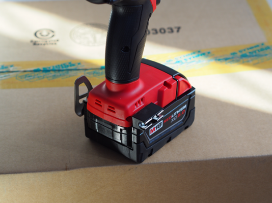 ชุดสว่านไร้สายไร้แปรงถ่าน Milwaukee 2897-22 มีสว่านกระแทกและสว่านไขควง รุ่นใหม่ล่าสุด2016 แบ็ต5.0แอมป์ ชุดสว่านไร้สายไร้แปรงถ่าน Milwaukee 2897-22 มีสว่านกระแทกและสว่านไขควง รุ่นใหม่ล่าสุด2016 แบ็ต5.0แอมป์