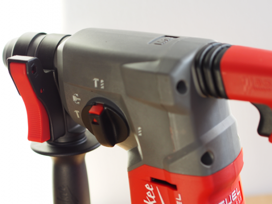 สว่านโรตารี่ไร้สาย3ระบบ ไร้แปรงถ่าน MILWAUKEE 2712-22 SDS 18โวลท์