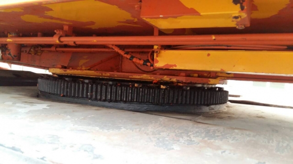 ขายเครน 4 ล้อ 10 ตัน KATO-KR-10HM พร้อมใช้