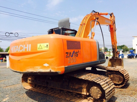 ขายด่วน!! Hitachi ZX200 5,xxx ชม.สภาพสวยค่ะ