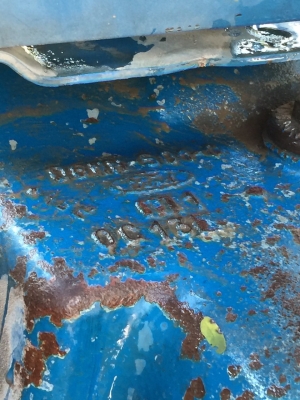 ขาย. FORD6610. เสื้อลาย. สวยมากพร้อมใช้. เอกสารเล่มทะเบียน