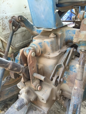 ขาย. FORD6610. เสื้อลาย. สวยมากพร้อมใช้. เอกสารเล่มทะเบียน