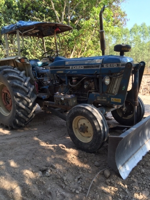 ขาย. FORD6610. เสื้อลาย. สวยมากพร้อมใช้. เอกสารเล่มทะเบียน