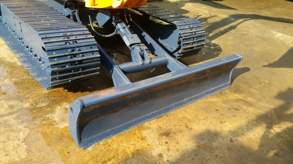 ขาย รถขุด KOMATSU รุ่น PC40-6- มือสองญี่ปุ่น แทรกเหล็ก สลักแน่น ทั้งคัน สวยพร้อมใช้งาน มือถือ/LINE ID : 0818753444 ขาย รถขุด KOMATSU รุ่น PC40-6- มือสองญี่ปุ่น แทรกเหล็ก สลักแน่น ทั้งคัน สวยพร้อมใช้งาน มือถือ/LINE ID : 0818753444