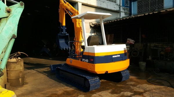 ขาย รถขุด KOMATSU รุ่น PC40-6- มือสองญี่ปุ่น แทรกเหล็ก สลักแน่น ทั้งคัน สวยพร้อมใช้งาน มือถือ/LINE ID : 0818753444 ขาย รถขุด KOMATSU รุ่น PC40-6- มือสองญี่ปุ่น แทรกเหล็ก สลักแน่น ทั้งคัน สวยพร้อมใช้งาน มือถือ/LINE ID : 0818753444