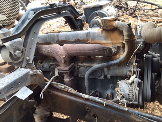 ขายรถหกล้อโม่ปูน 185 แรง โทร 0819563995