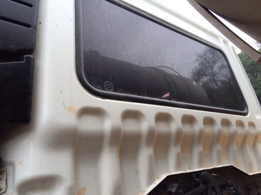 ขายรถหกล้อโม่ปูน 185 แรง โทร 0819563995