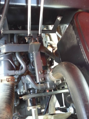 รถแทรกเตอร์เกรด AAA..คูโบต้า L4708 4 WD พร้อมใบมีดตราช้าง ทำงาน 628 ชั่วโมง แน่นๆ สีเดิมๆจากโรงงาน