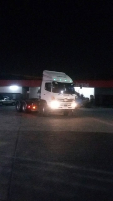 ขายรถบรรทุก 10 ล้อหัวลาก HINO MEGA 320 แรงม้าปี 2549 ราคา 1100000