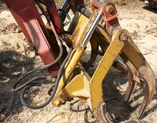 YANMAR EF453T - 45 แรง รถคีบอ้อยและคีบไม้ แบบคีบหลังบูมเดี่ยวของ PSC สภาพดีมากครับพร้อมใช้งานได้เลย วางเครื่องยนต์ NISSAN TD27 ติดตั้งเทอร์โบครบพร้อมแรงดีแห้งดีสุดๆครับ ระบบเกียร์เดินหน้าถอยหลังใช้งานได้ดีไม่มีปัญหาครับ ระบบไฮดรอลิกส์ยกขึ้นลงปกติดีไม่แตกเ