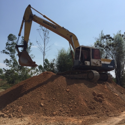 PC200-3  คอนโทรลสั้น