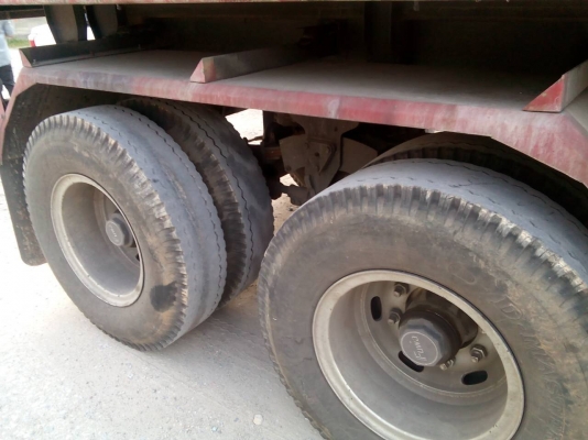 ขายดาวน์..22ล้อแม่ลูกดั้ม..360แรงMP1FXZ777DT001361... ต้นปี2557 ไมล์108681 โล กระบะดั้มคอกสูง บรรทุกขี้ยางแห้ง..