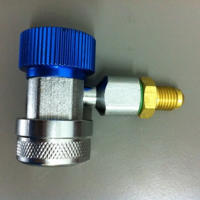 หัวต่อเติมน้ำยาแอร์รถยนต์ R-134a หัวต่อเติมน้ำยาแอร์รถยนต์ R-134a